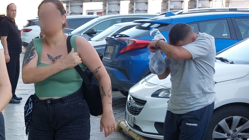 Kargoyla gelen çuvalın içinden 6 bin 552 adet uyuşturucu hap ele geçirildi