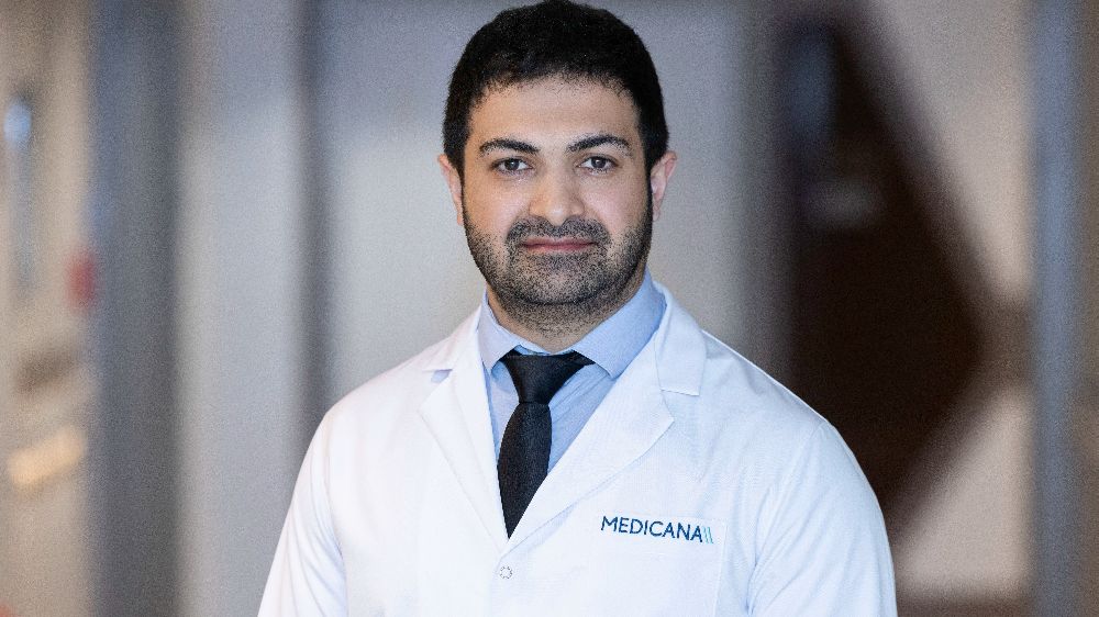 Kasıktaki küçük şişlik büyük sorunlara yol açabilir