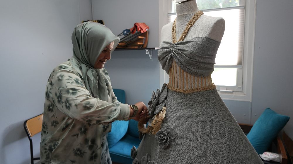 Kavurucu sıcaklarda kenevirden üretilen kıyafetlere yoğun ilgi