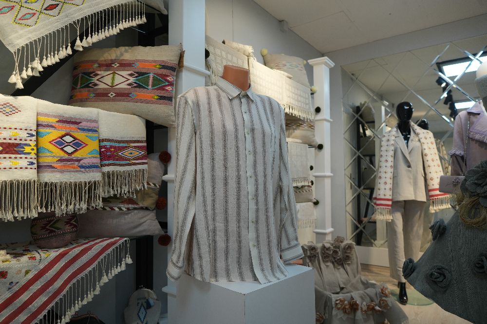 Kavurucu sıcaklarda kenevirden üretilen kıyafetlere yoğun ilgi