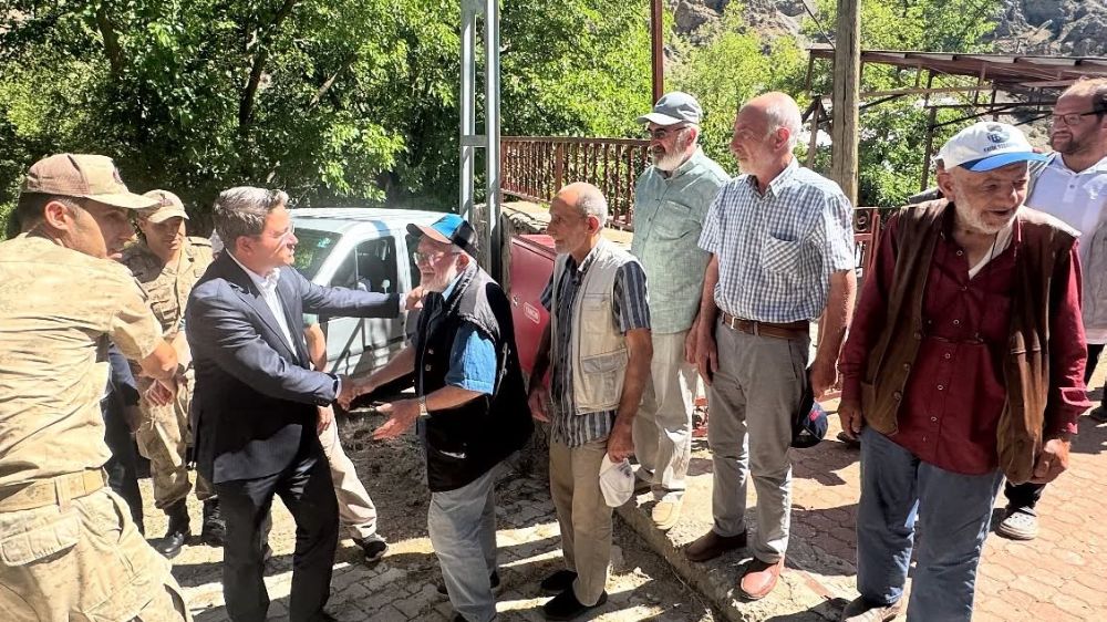 Kaymakam Arıkan ilk ziyaretini 33 vatandaşın şehit edildiği Başbağlar köyüne gerçekleştirdi