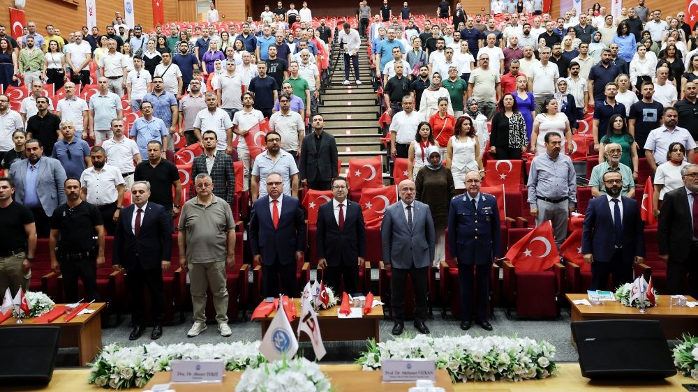 KAYÜ’de ‘Zaferin Adı Türkiye: Küresel Açıdan 15 Temmuz ve Darbe Direnişi’ konferansı