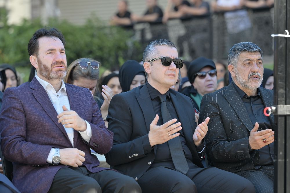 Kerbela şehitleri, Esenyurt'ta gözyaşları ve dualarla anıldı