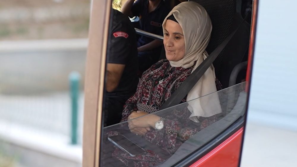 Kırıkkale itfaiyesi, engelli kadının hayalini gerçekleştirdi