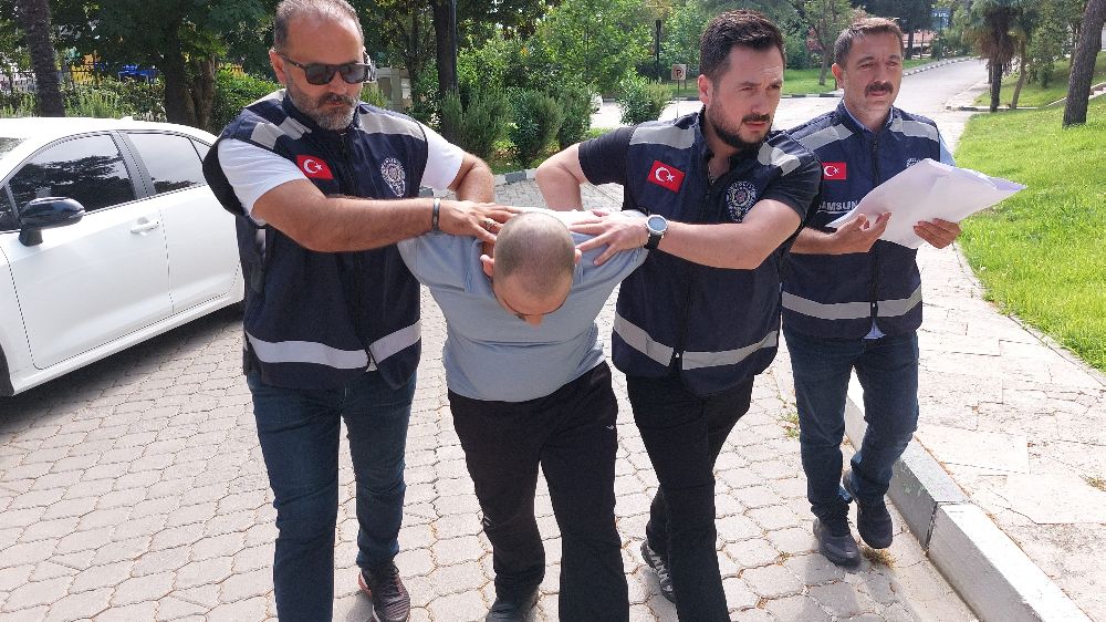 Kırmızı bültenle aranan cinayet şüphelisi Gürcistan'da yakalandı