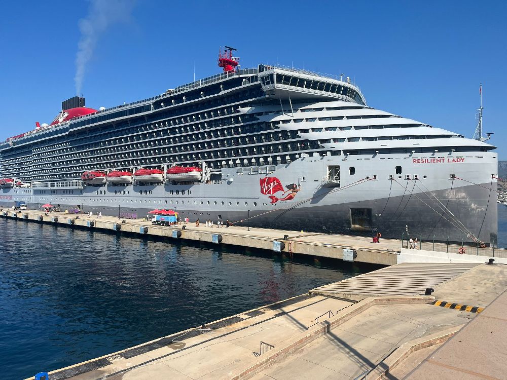 Kruvaziyer yolcusu görme kaybı yaşadı