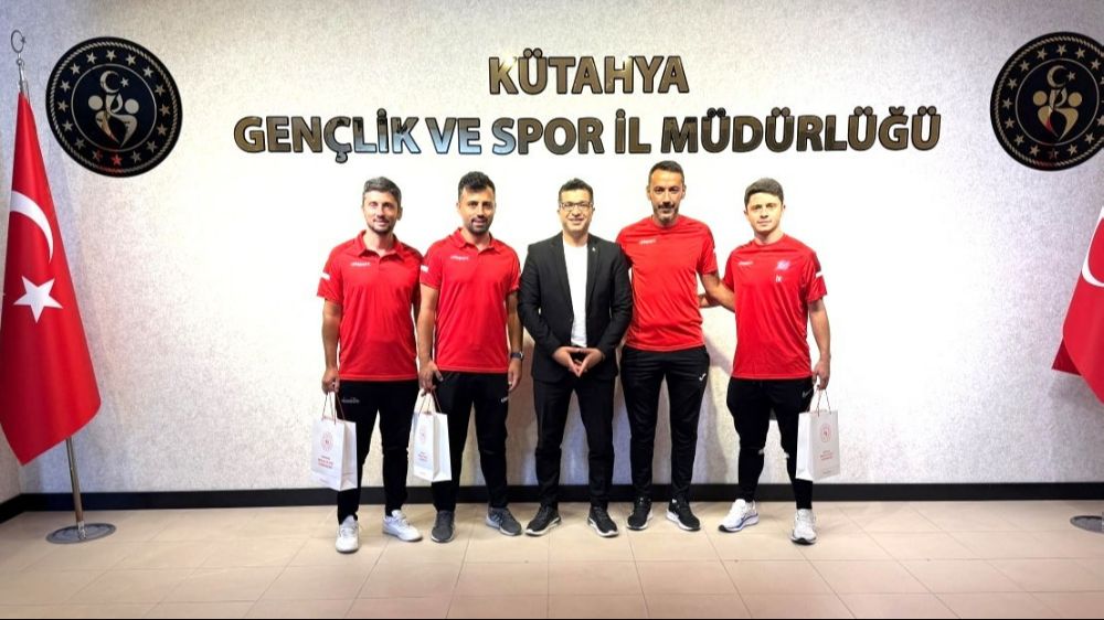 Kütahyalı sporcular Ayak Tenisi'nde Türkiye Şampiyonu oldu