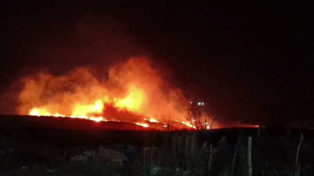 Madde bağımlılarının çıkardığı yangın evlere sıçramadan söndürüldü
