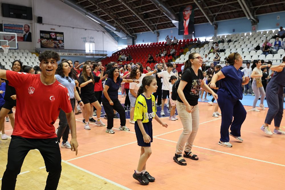 Manisa’da GSB Spor Okulları ve Engelsiz Spor Okulları açıldı