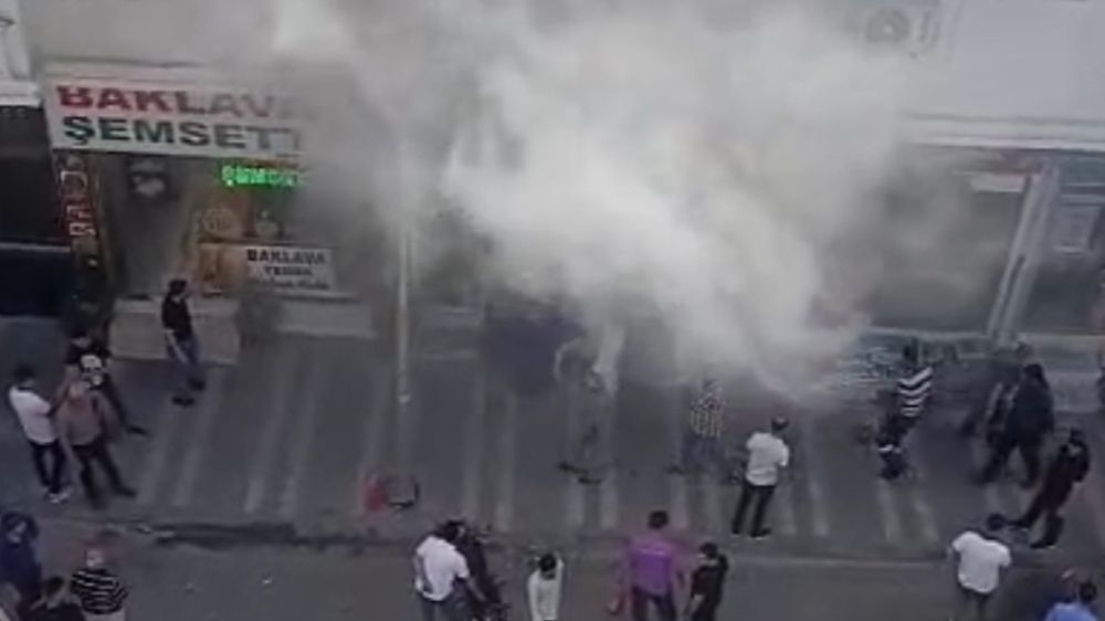 Mardin’de çiçekçi dükkanında korkutan yangın