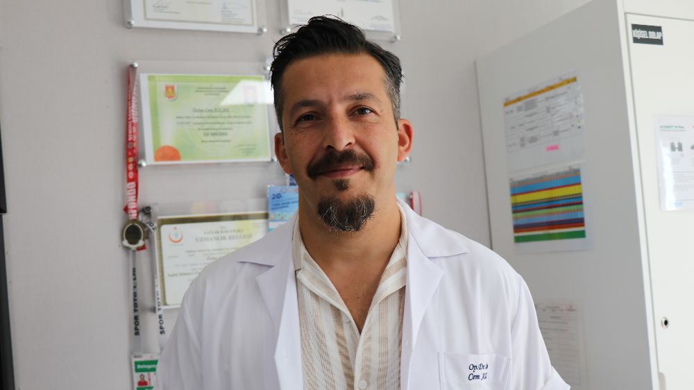 Menisküs ameliyatlarından sonra yaşlılığa bağlı kireçlenme daha az görülüyor