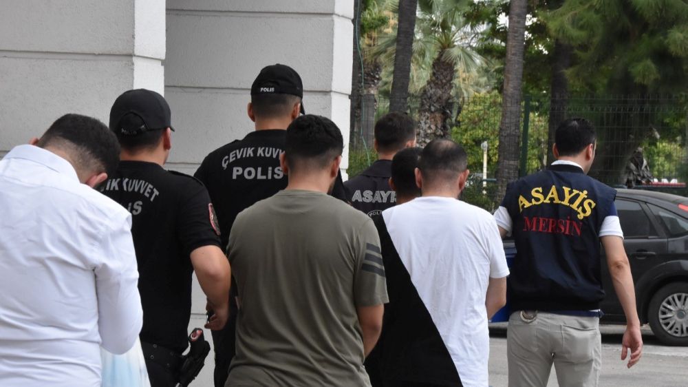 Mersin'de suç örgütüne şafak operasyonu: 18 gözaltı