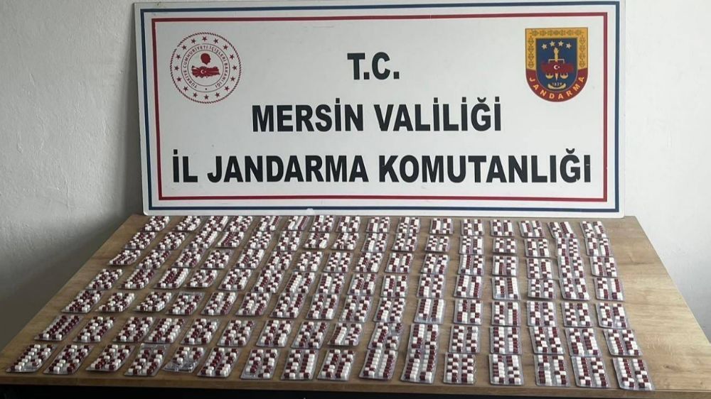 Mersin'de uyuşturucu operasyonu: 3 şüpheli yakalandı, bin 531 hap ele geçirildi