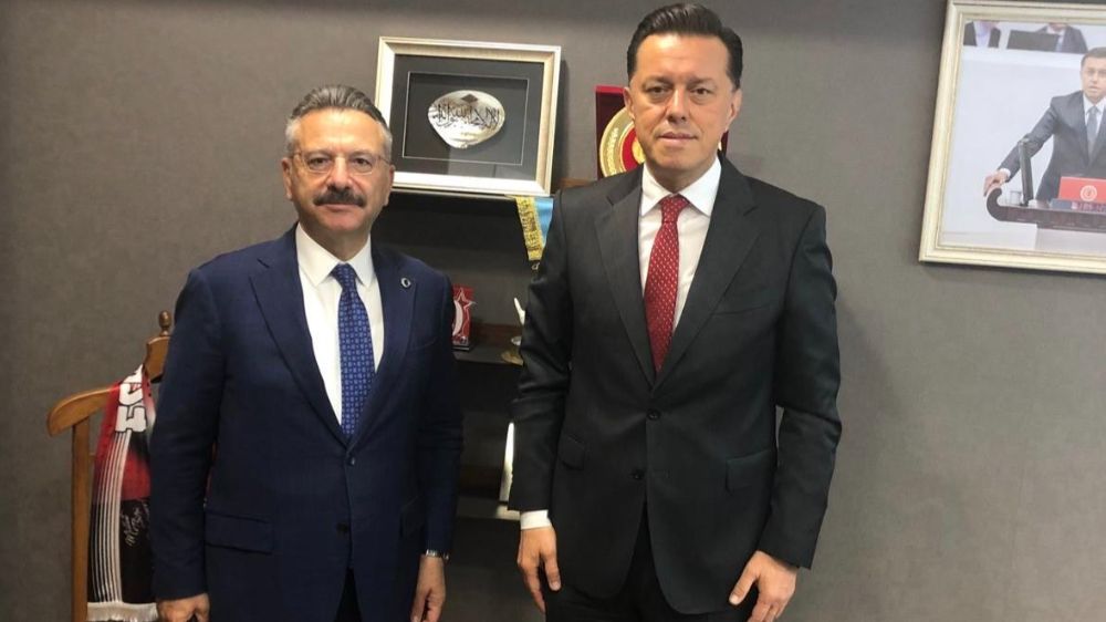 Milletvekili Hatipoğlu, Vali Aksoy'u TBMM'de ağırladı