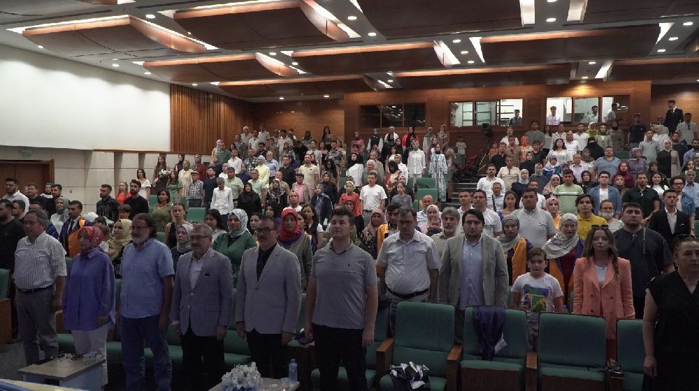 MSKÜ Mimarlık ve İlahiyat Fakültesi'nde mezuniyet coşkusu