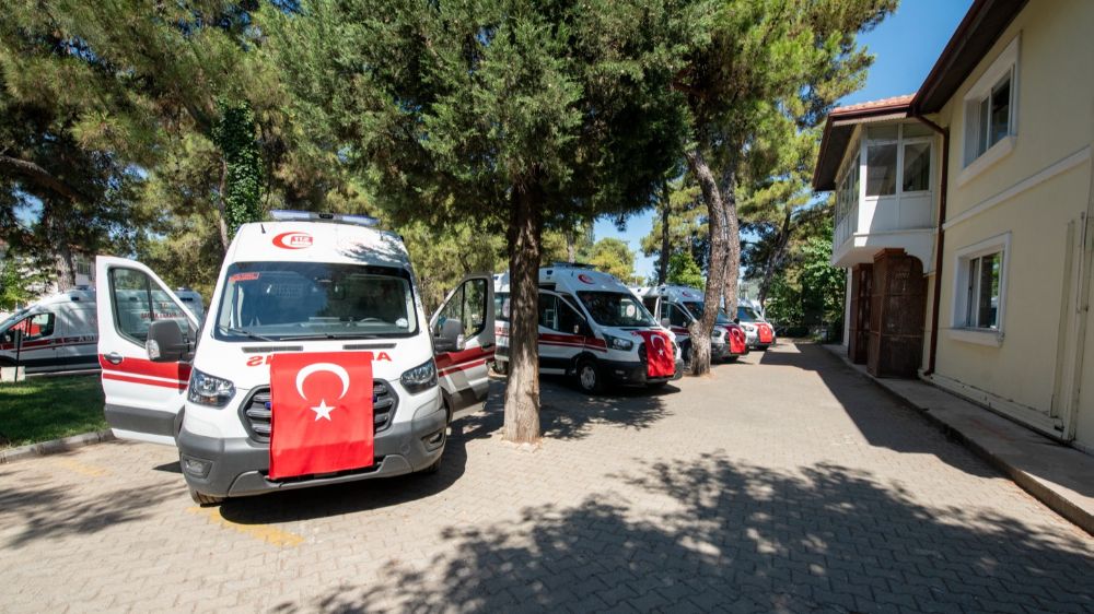 Muğla'ya 4 yeni ambulans tahsis edildi