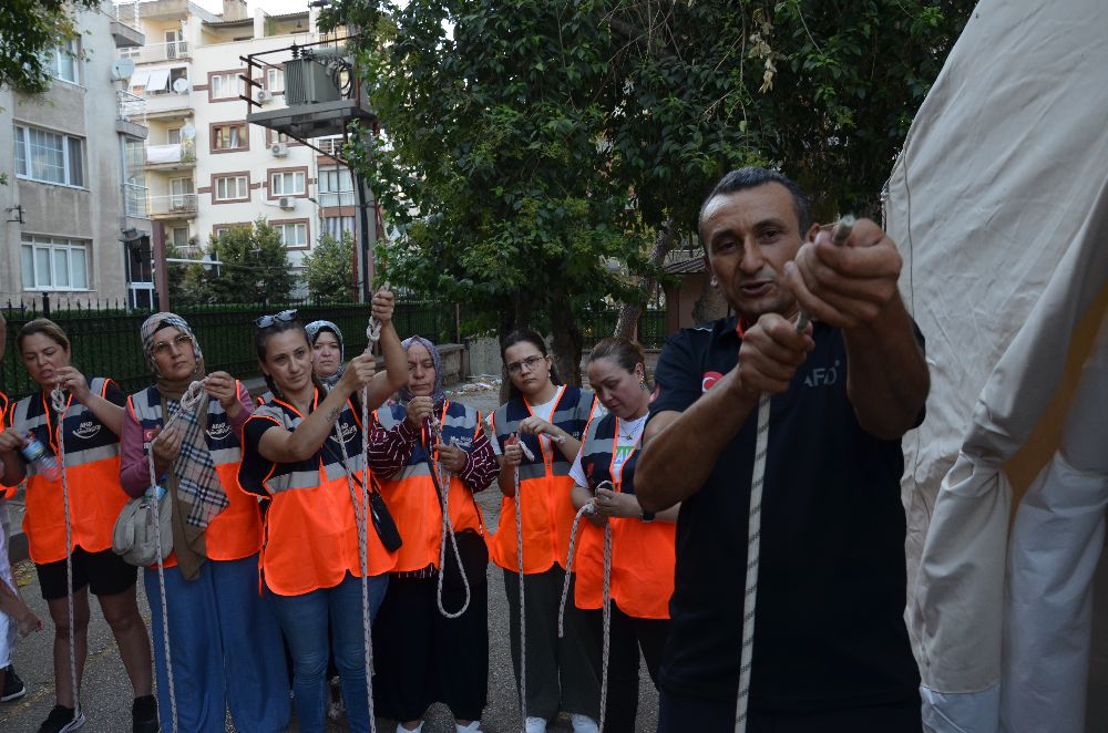 Muhtarlık öncülüğünde AFAD gönüllü ekibi kuruldu