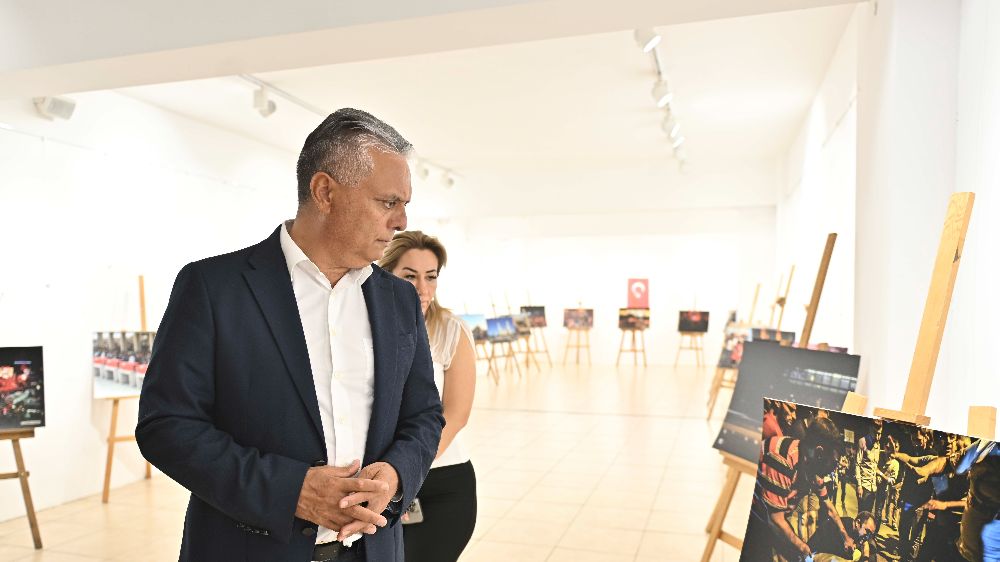 Muratpaşa’da 15 Temmuz anısına fotoğraf sergisi