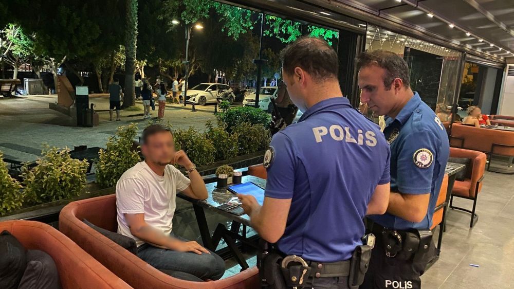 Nargile sunumu yapan iş yerlerine eş zamanlı denetim