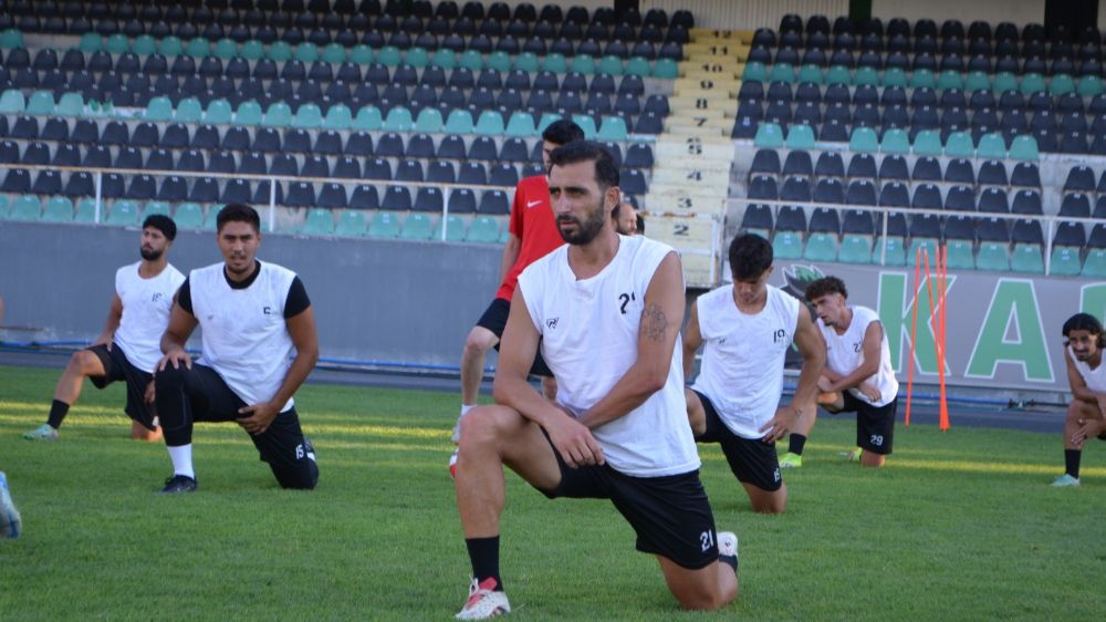 Nazmi Candoğan: "Elimizden geleni yapıp taraftarlarımıza güzel futbol izletmek istiyoruz"