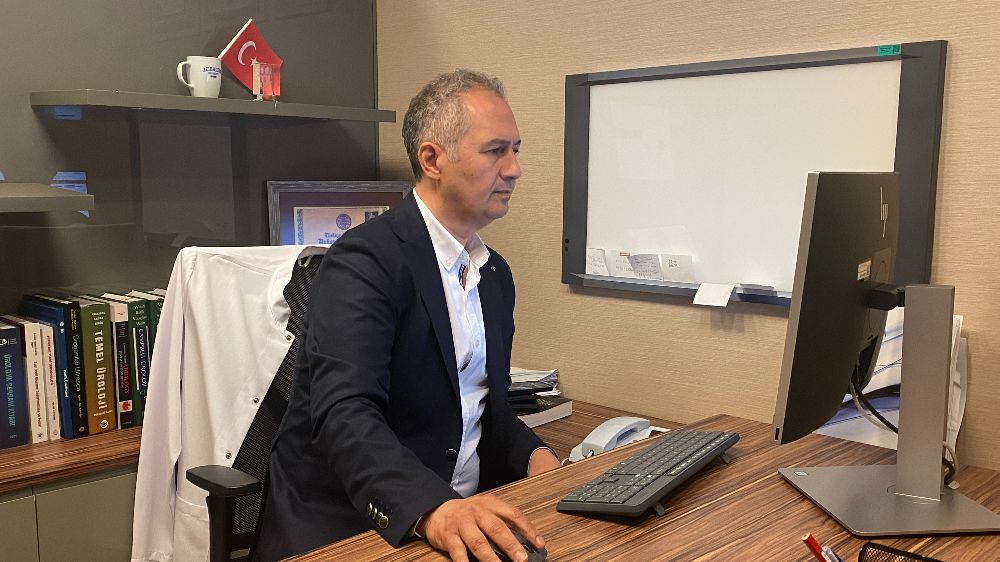  ‘Omega teknik' ile yapılan prostat ameliyatı İtalya'da naklen yayınlandı