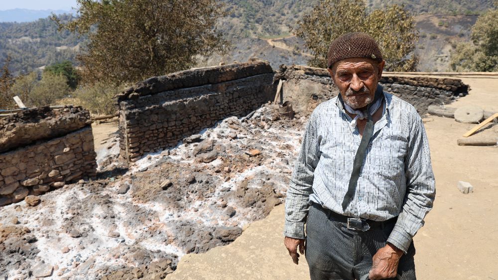 Orman yangınında evi yanan vatandaş: "Evimi görünce içim parça parça oldu"
