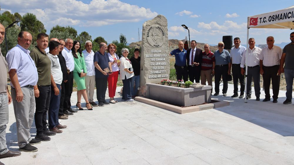 Osmanlı sadrazamı Baltacı Mehmed Paşa için anıt mezar yapıldı