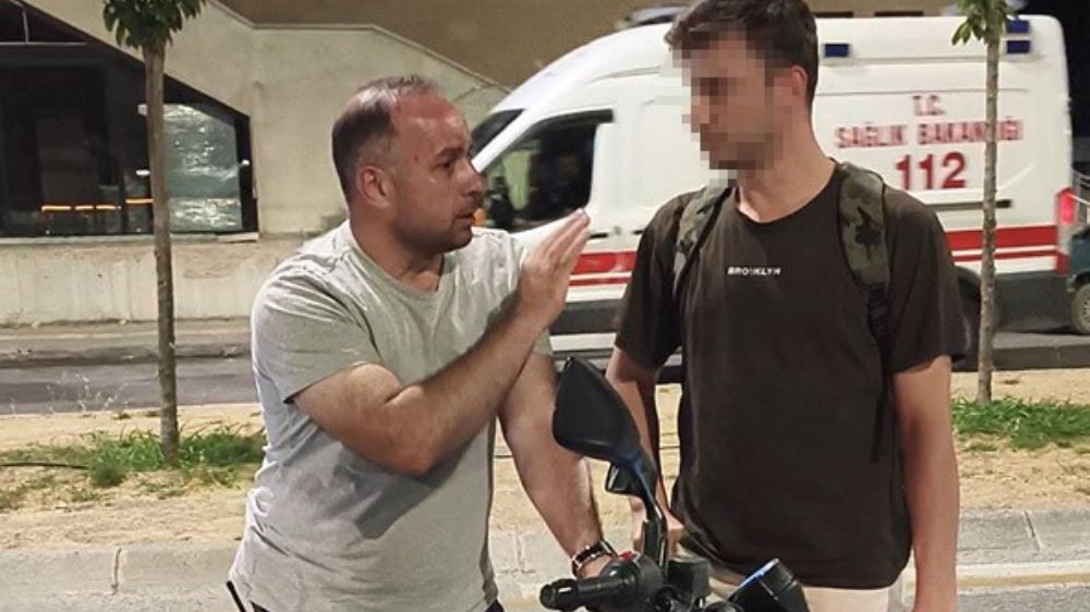 Polis motosiklet sürücüsünü bu sözlerle uyardı