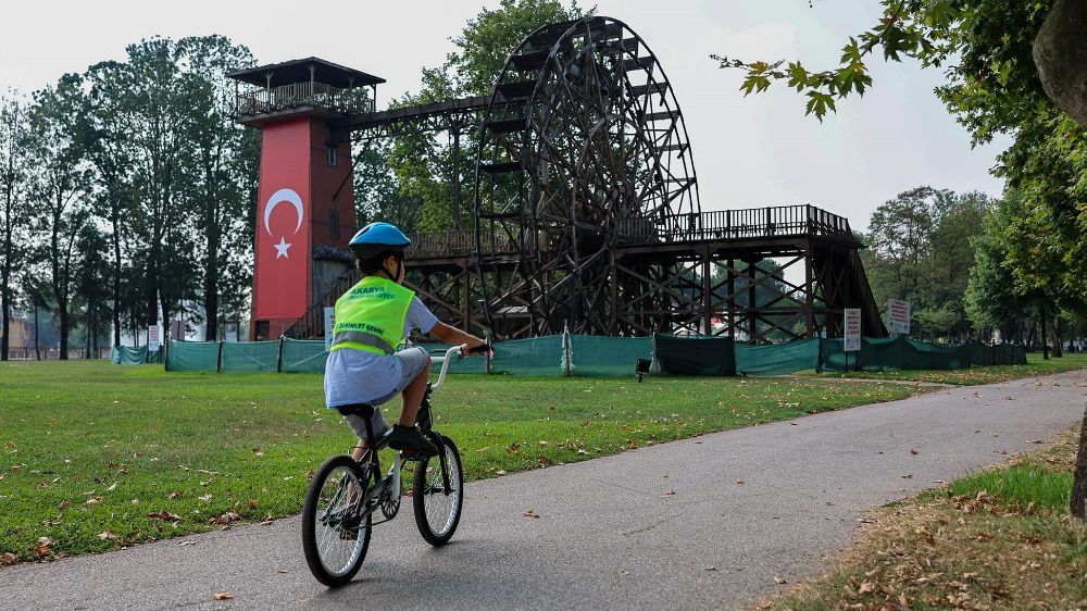 Sakarya'da pedallar aile için dönecek