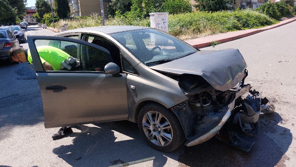 Samsun'da iki otomobil çarpıştı: 1 yaralı