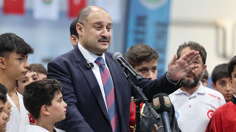 Şanlıurfa'da yaz spor okulları sezonu açıldı