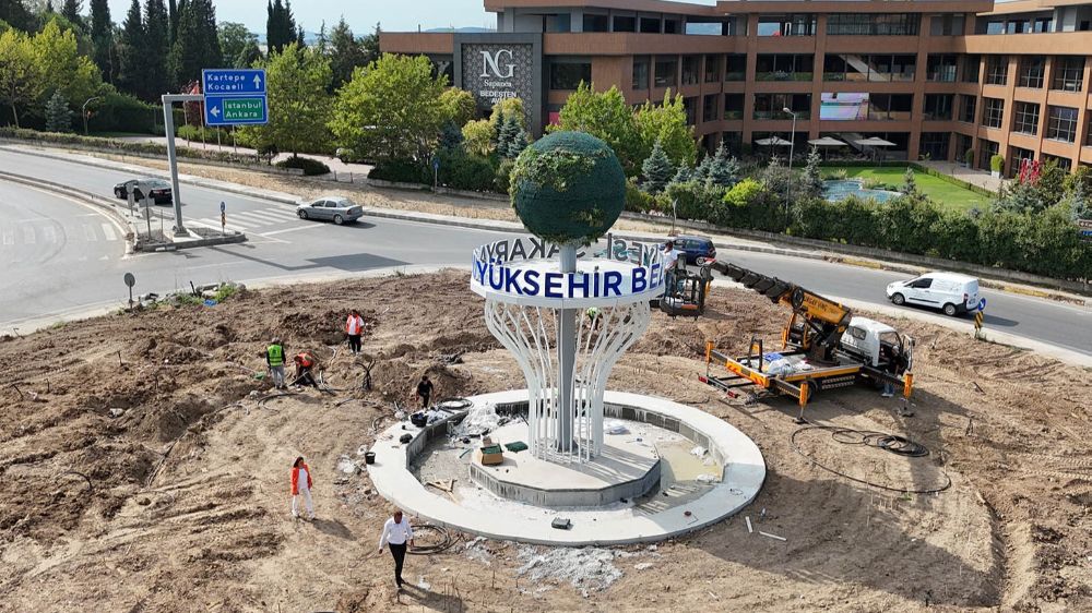 Sapanca'nın yeni vitrininde "yeşil dünya" detayı