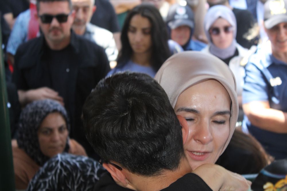 Şehit Üzüm Kayseri'de son yolculuğuna uğurlandı