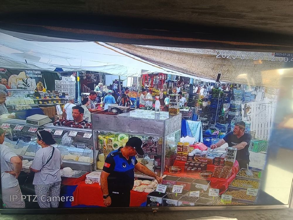 Silivri Belediyesi’nden yanıltıcı etiket kullanan esnafa tezgah kapatma cezası