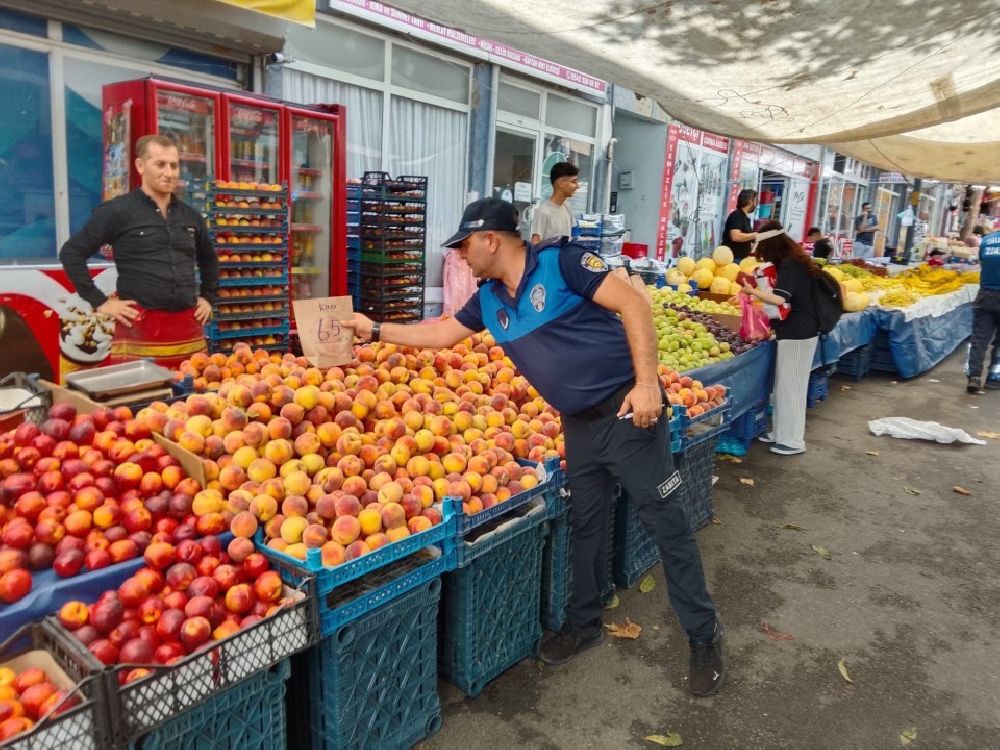 Silivri Belediyesi’nden yanıltıcı etiket kullanan esnafa tezgah kapatma cezası