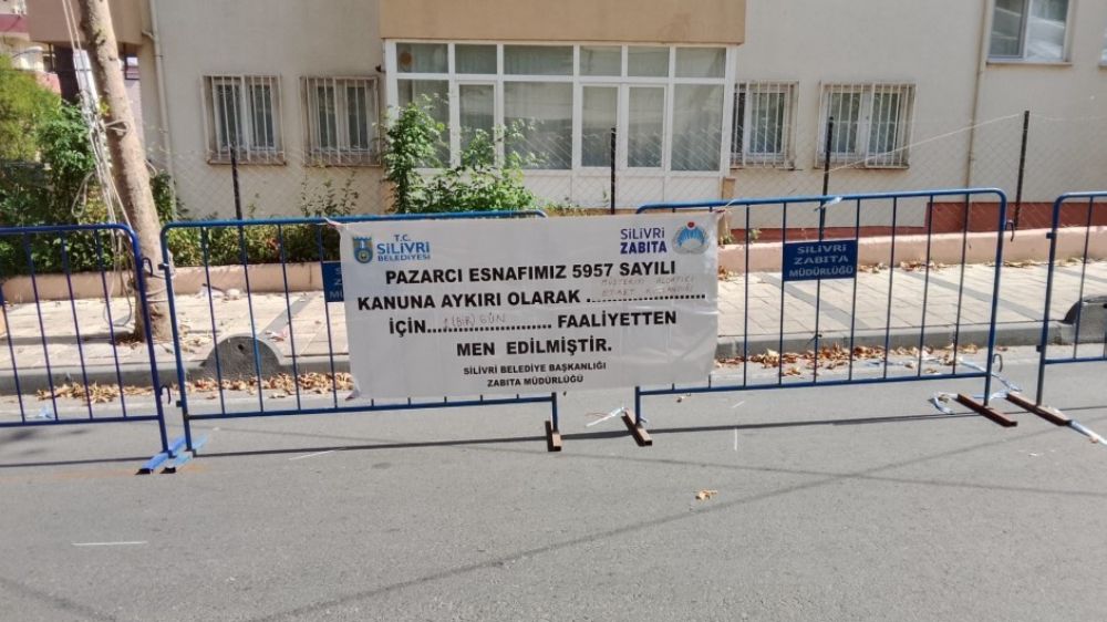 Silivri Belediyesi’nden yanıltıcı etiket kullanan esnafa tezgah kapatma cezası