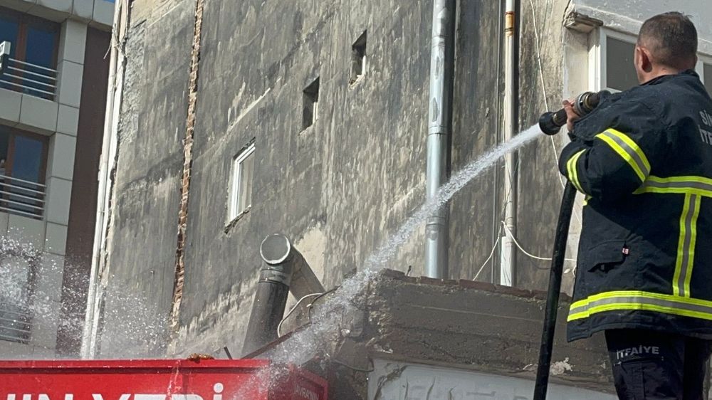 Sinop'ta bir işletmede çıkan yangın paniğe yol açtı