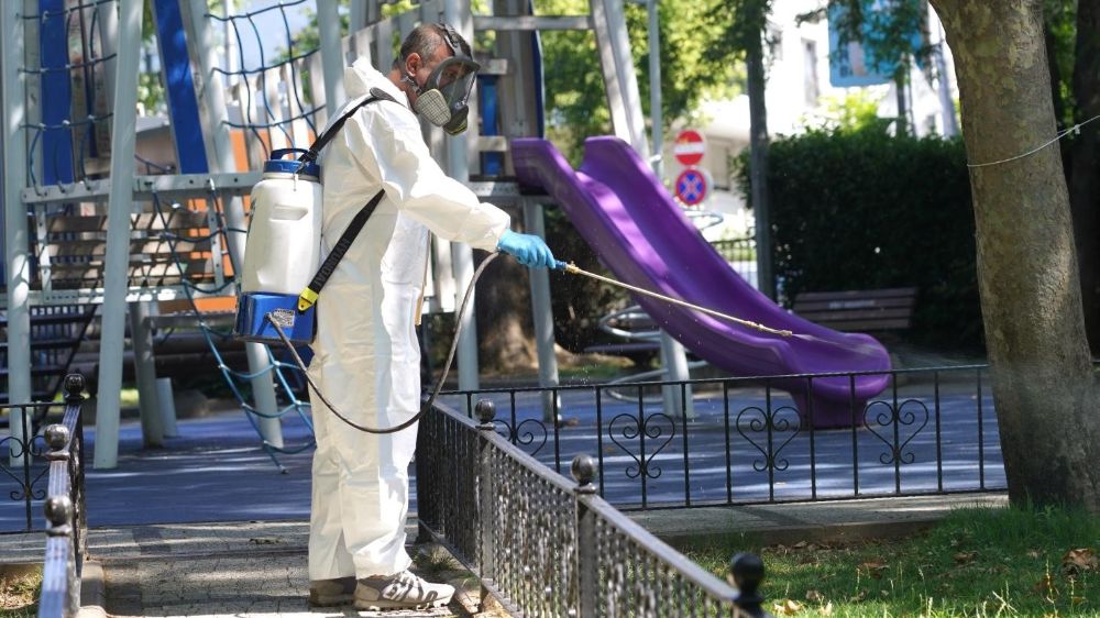 Şişli'de kene ve sineklere karşı etkin mücadele