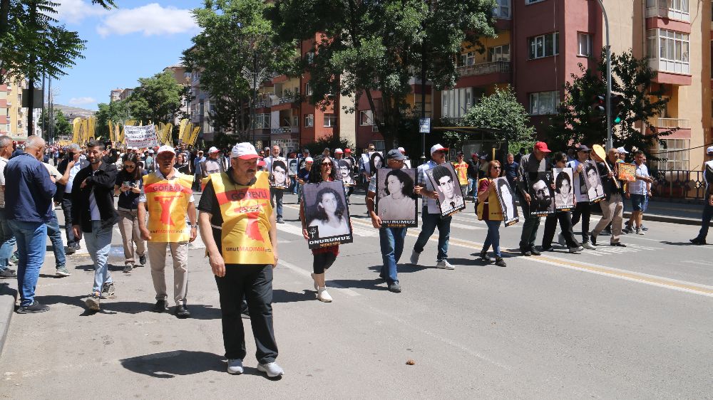 Sivas olaylarında hayatlarını kaybedenler anıldı