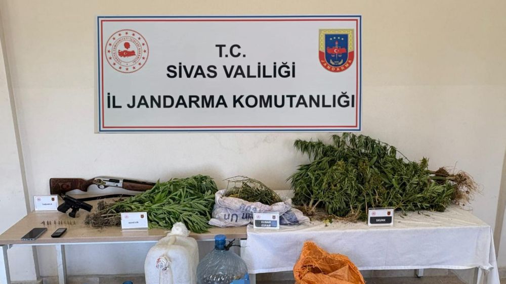 Sivas’ta uyuşturucu operasyonu: 3 kişi tutuklandı