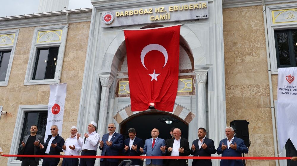 Süleyman Soylu'nun da destek verdiği "Darboğaz Hz. Ebubekir Camisi" dualarla açıldı