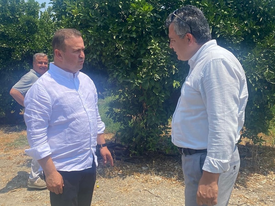 Tarıma yerinde rehberlik üreticilerin sorunları dinlendi, çözüm önerileri sunuldu