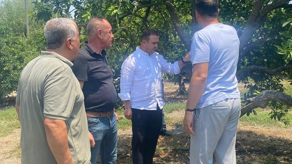 Tarıma yerinde rehberlik üreticilerin sorunları dinlendi, çözüm önerileri sunuldu