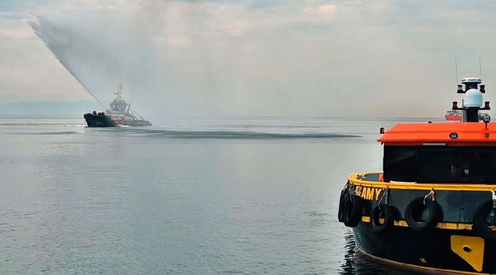 Tekirdağ'da Kabotaj Bayramı'na özel gemi ziyareti ve denizde görsel şölen