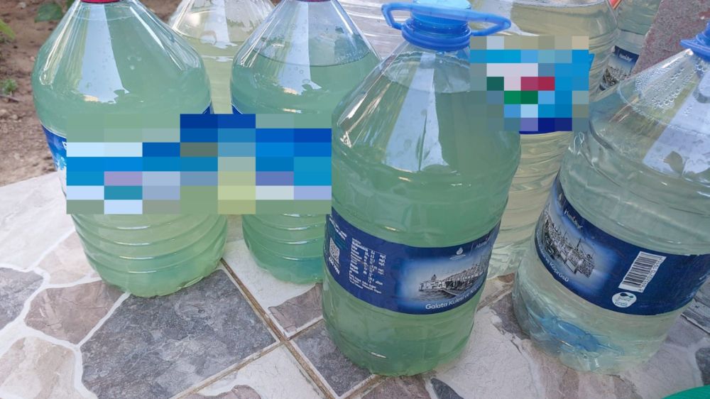 Tekirdağ'da musluklardan yeşil su aktı, mahalleli isyan etti