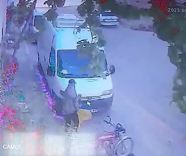 Tetikçi tutularak öldürülen gencin duruşmasında eski eşler birbirlerini suçladı