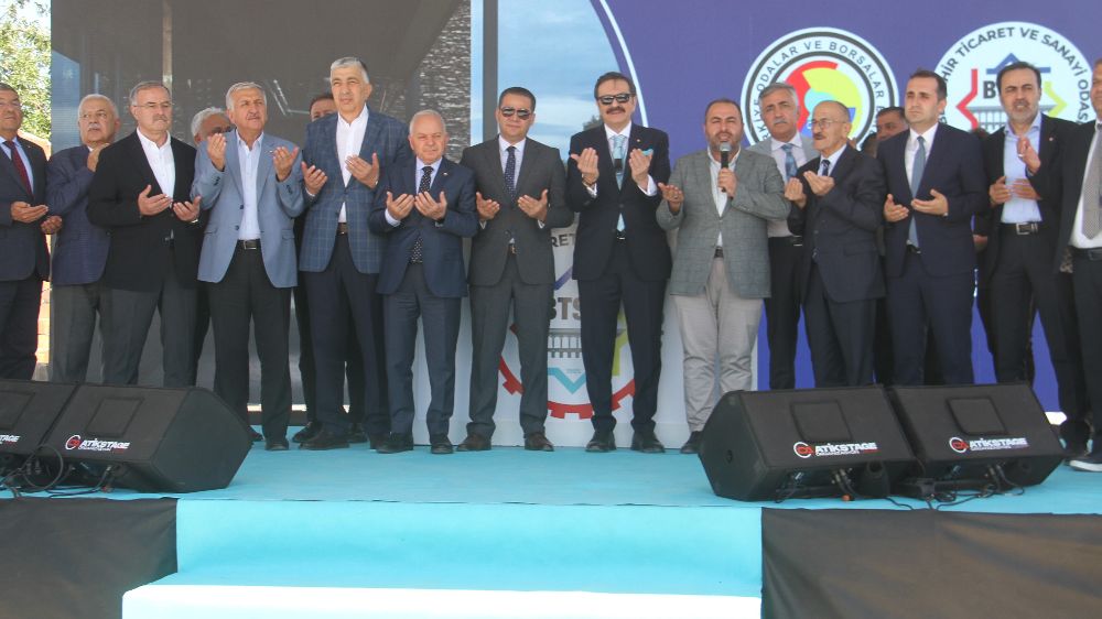 TOBB Başkanı Hisarcıklıoğlu, Beyşehir TSO hizmet binası temel atma törenine katıldı