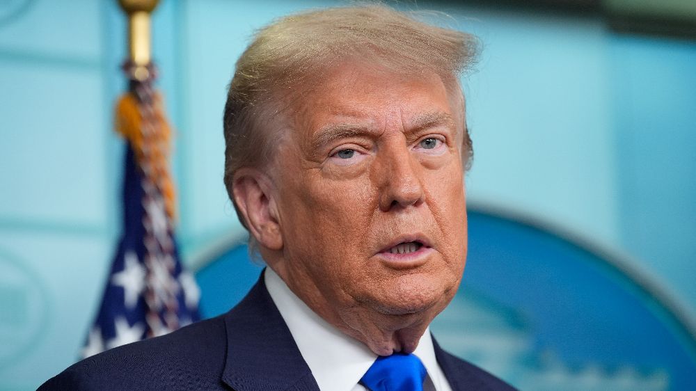 Trump'tan Musk'a: "Sübvansiyonlar olmazsa Musk'ın dükkanını kapatması gerekir"