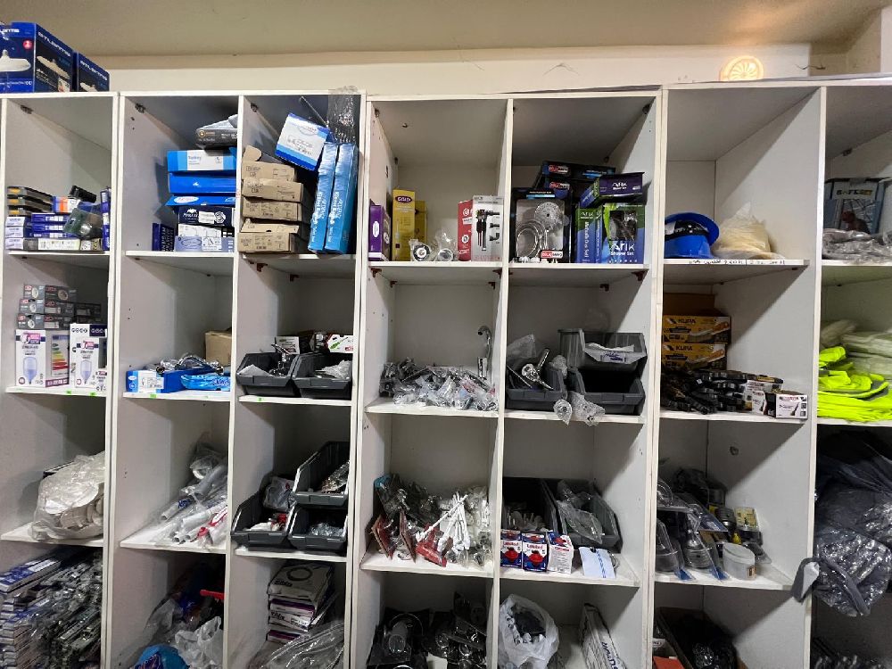 Tüm hırdavat ihtiyaçları tek adreste Kaliteli ürün uygun fiyat garantisi ile Uzman Hırdavat hizmetinizde