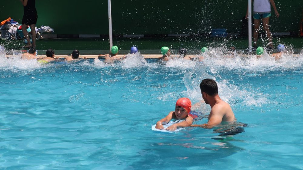 Turgutlu’da çocuklar yaz spor okullarıyla hem eğleniyor hem öğreniyor